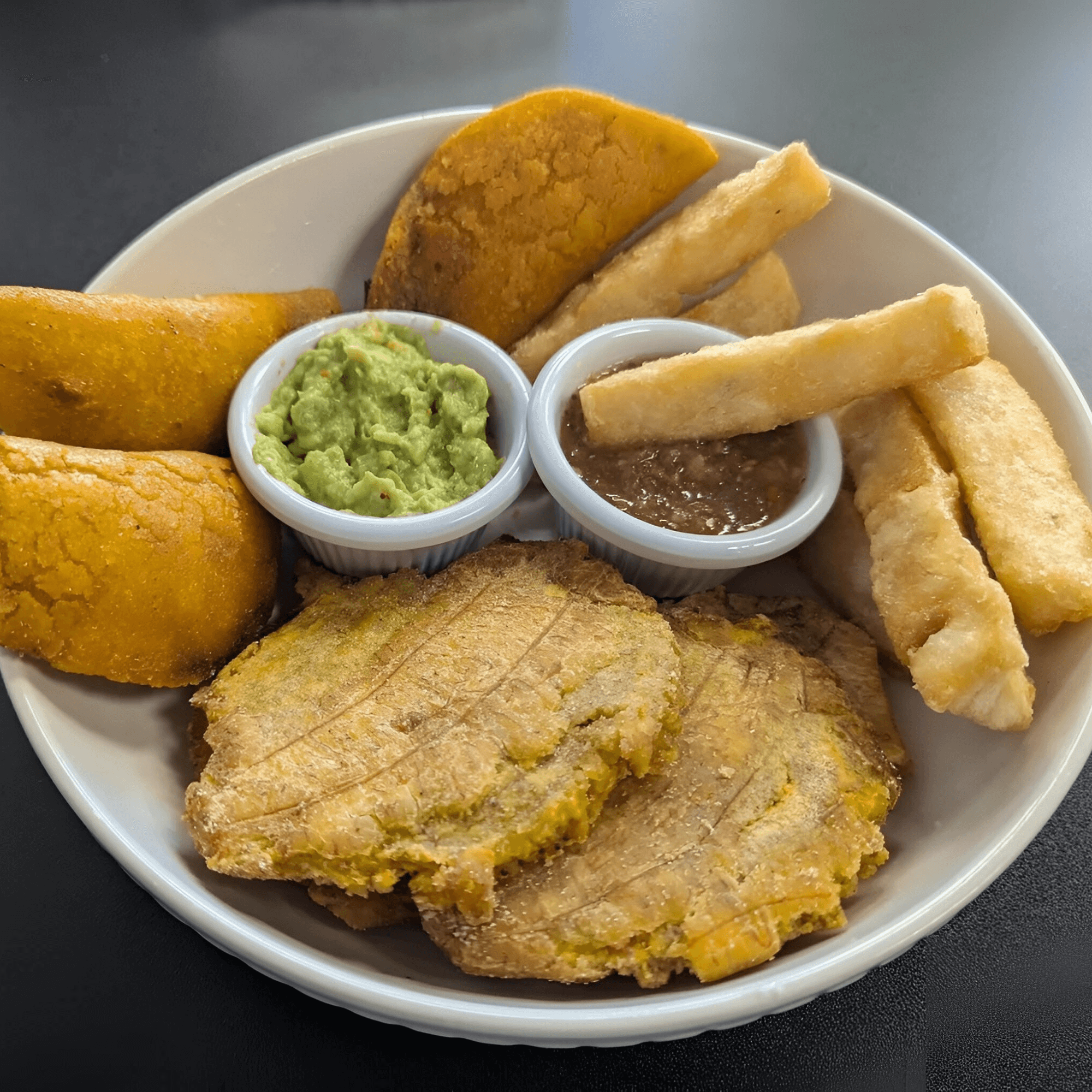 Tropical Cuisine Restaurant gallery image #2