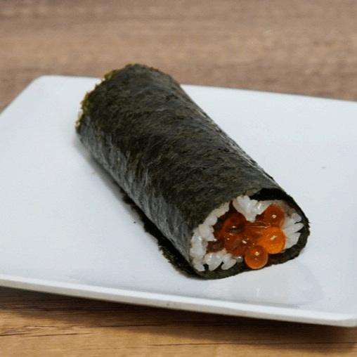 Ikura (Salmon Roe) Handroll いくらハンドロール.