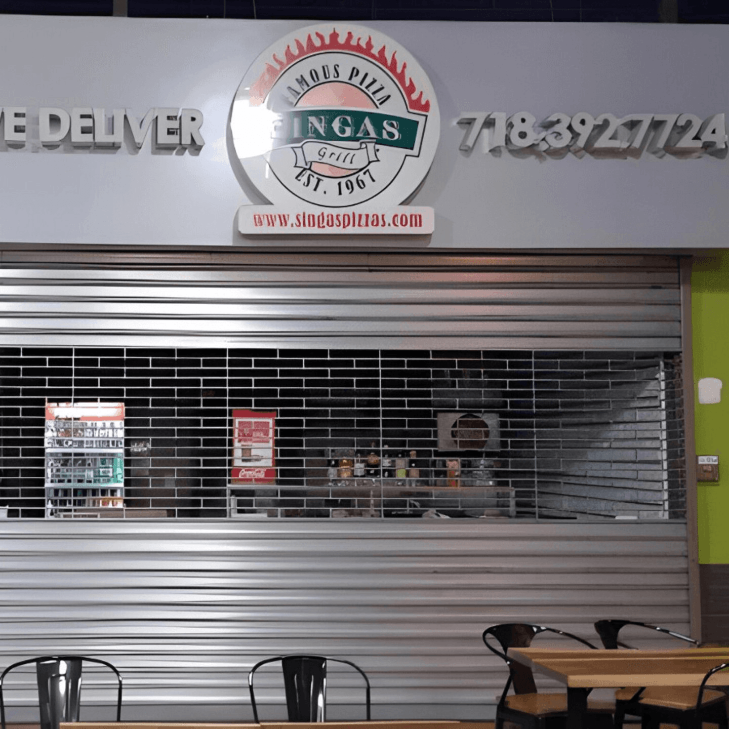 Singas Famous Pizza - Long Island City