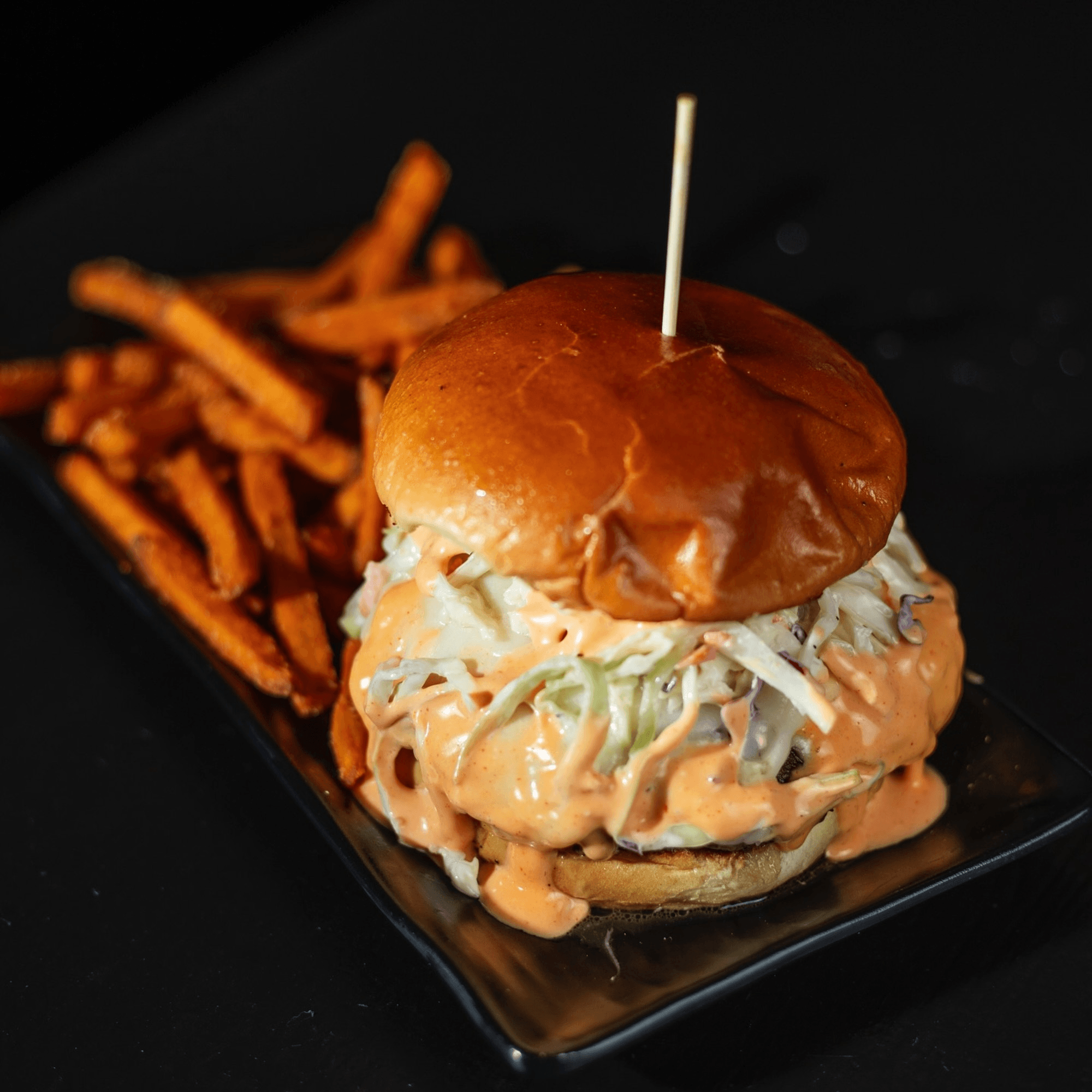 Hangar 11 Burgers gallery image #3