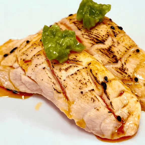 Torched Salmon Sushi (Popular).