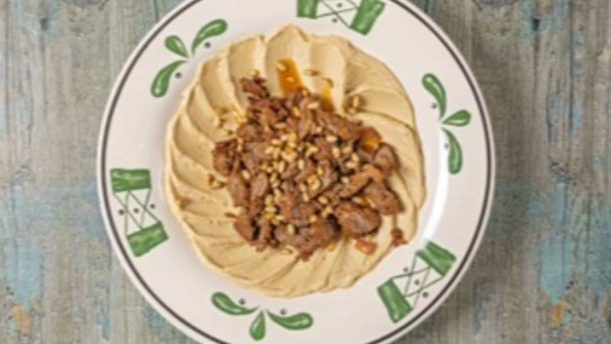 Hummus W/Meat.