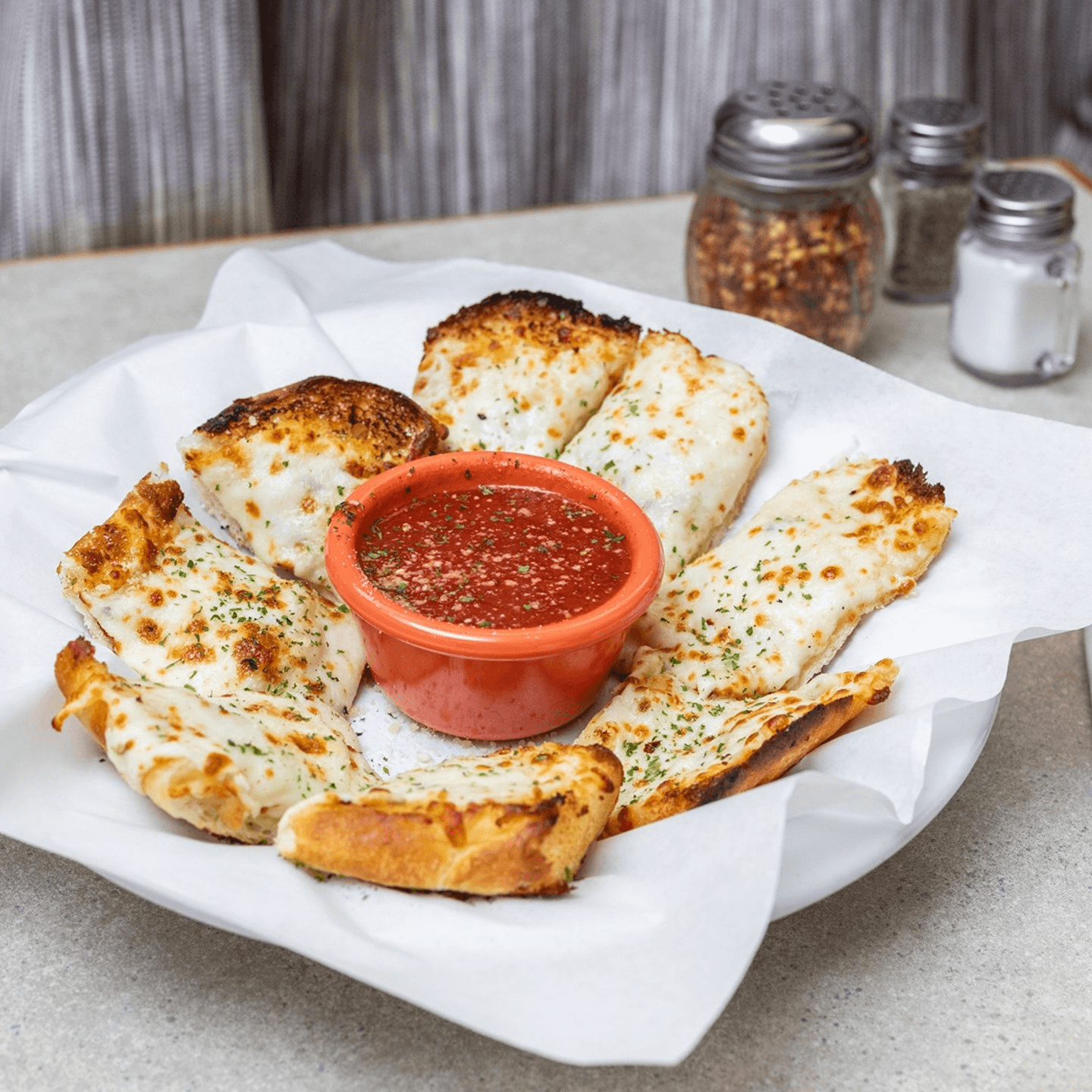 No Hassle, Just Flavor