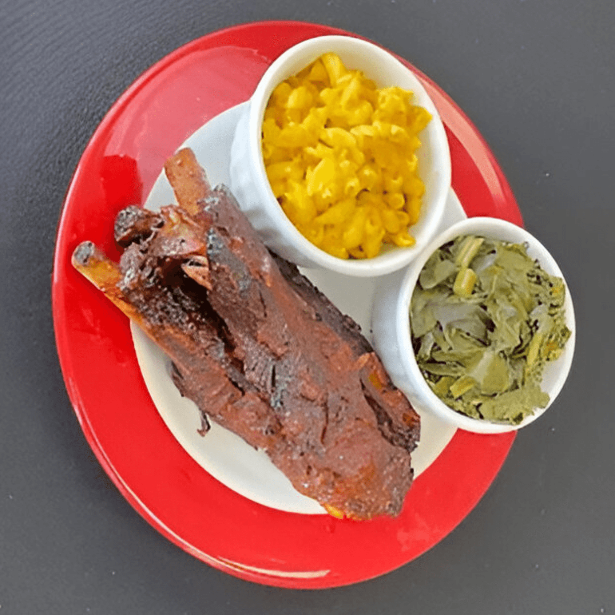 Aunt Berta's Kitchen gallery image #1