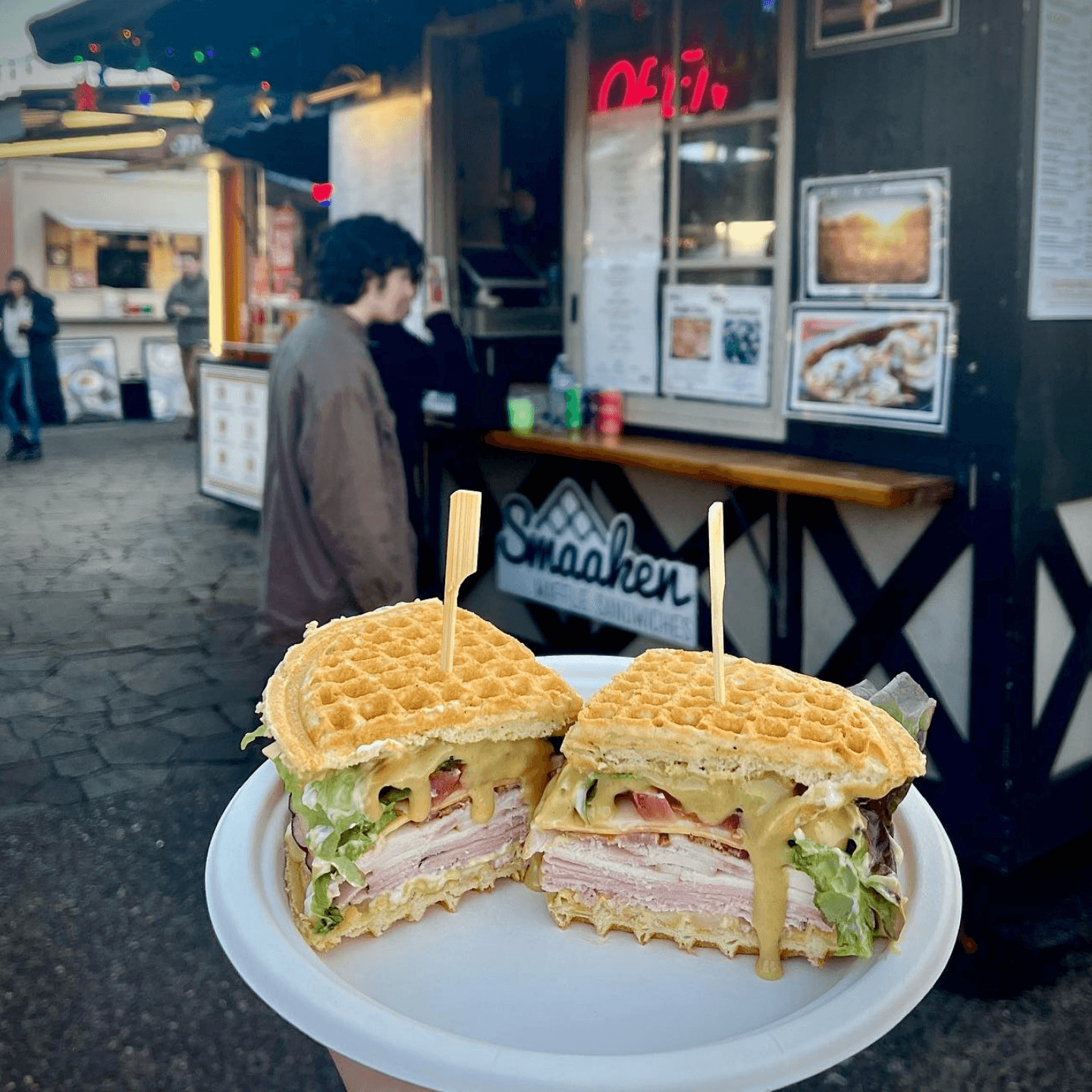 Welcome to Smaaken Waffle Sandwiches! 🧇