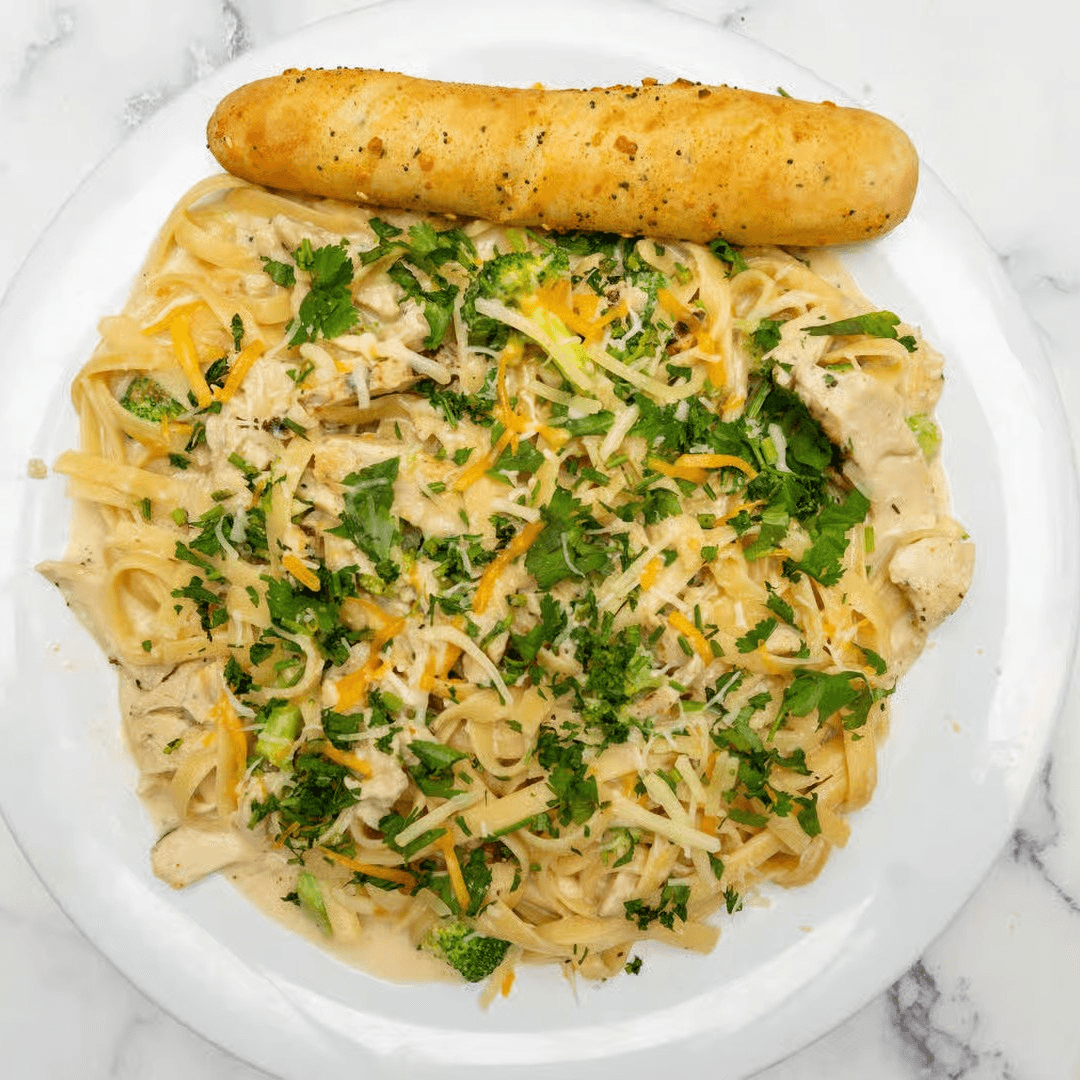 Chicken Alfredo.