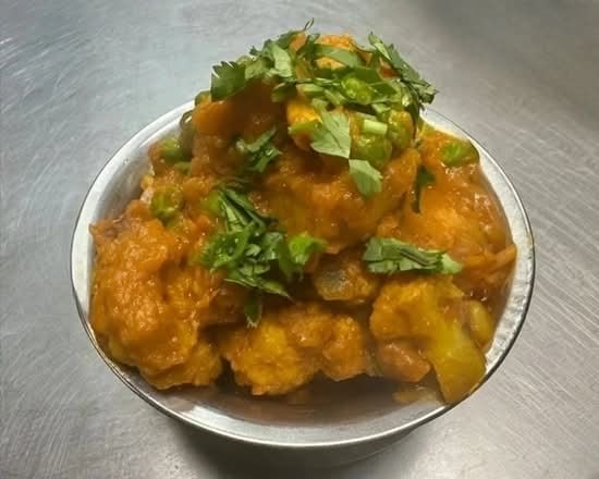 Aloo Gobi Matar(Vegan).