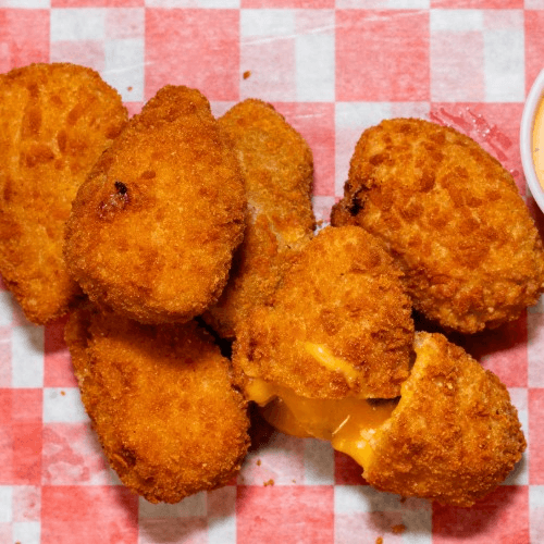 6 Pcs Jalapeño Poppers Only.