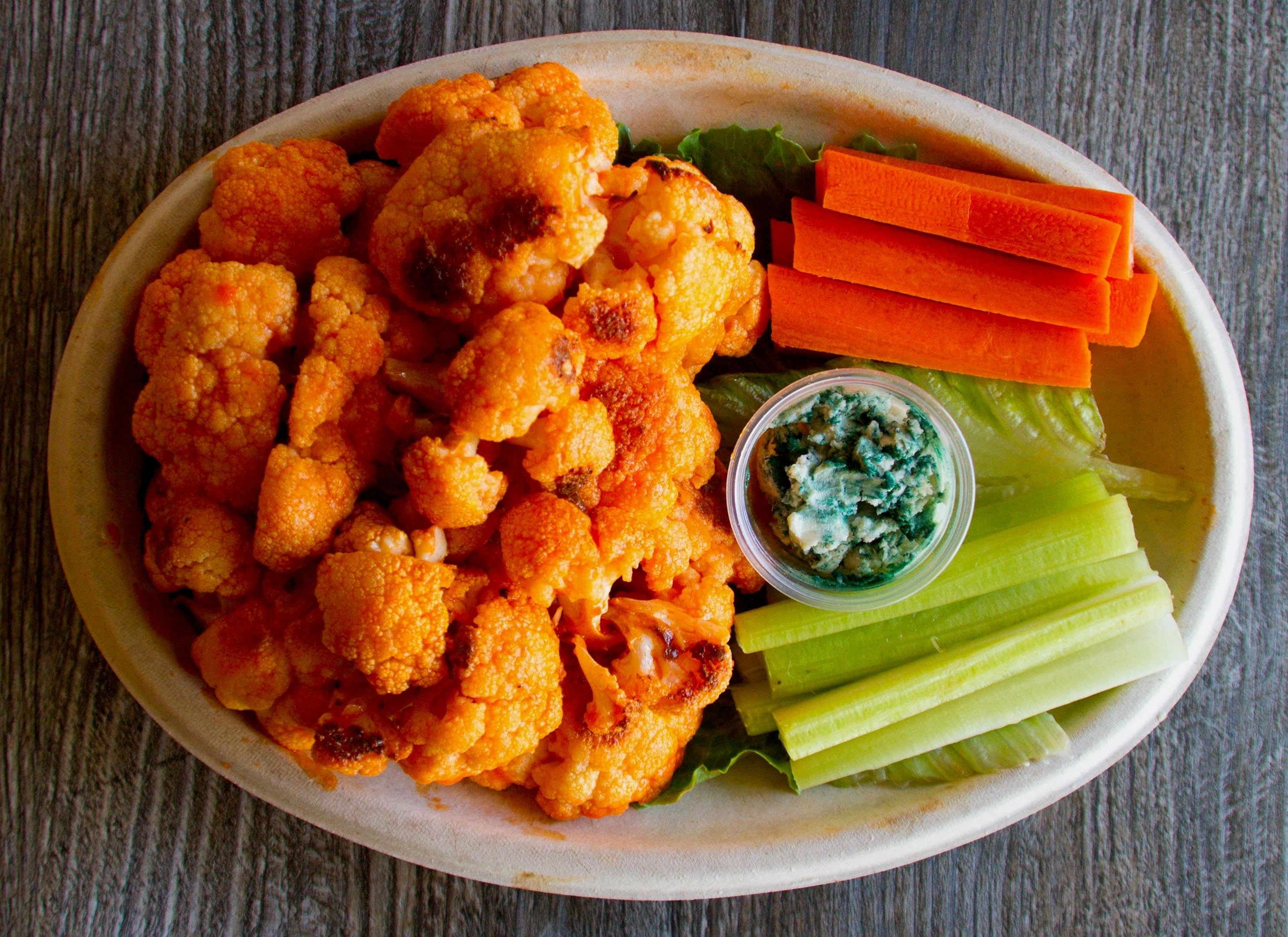 Buffalo Cauliflower (c).