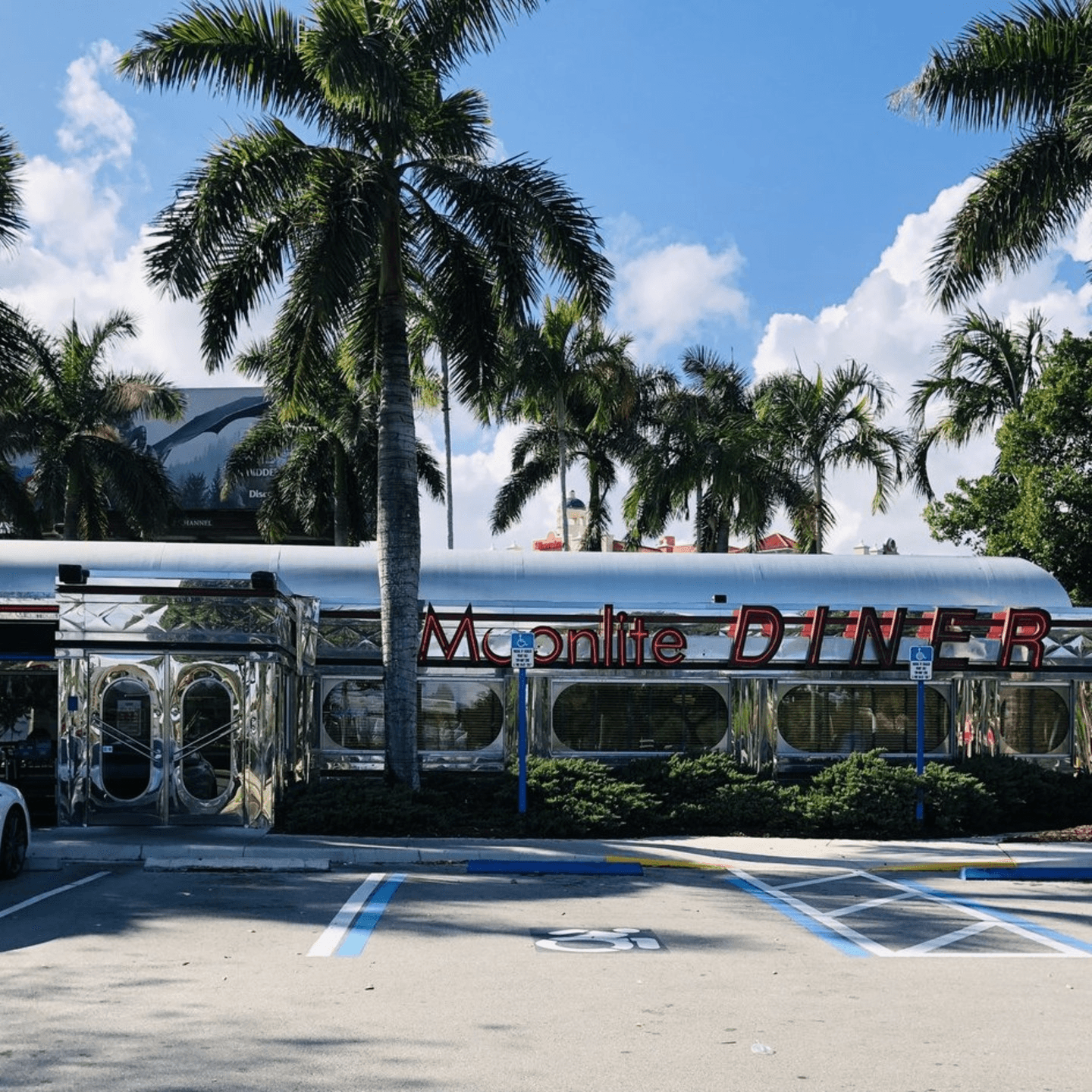 Moonlite Diner - Fort Lauderdale