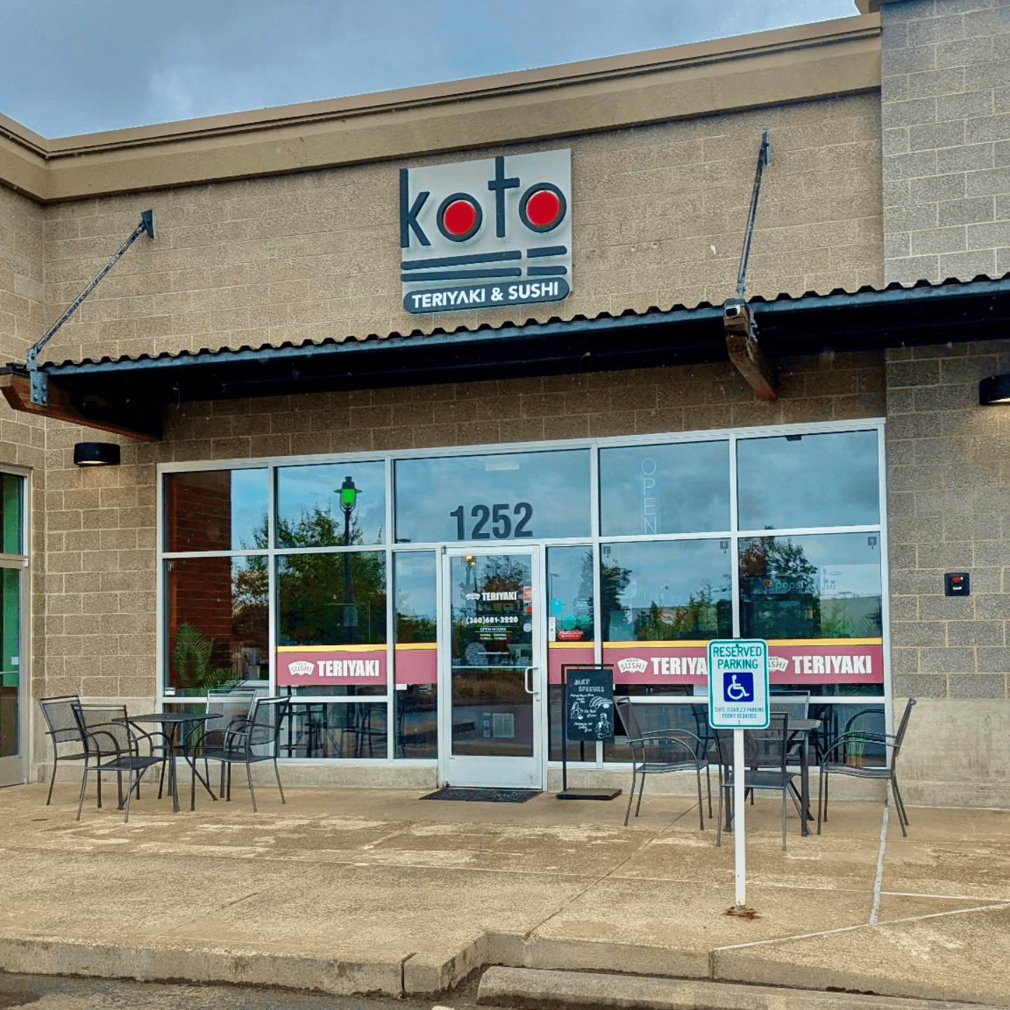 Welcome to Koto Teriyaki & Sushi 🍱
