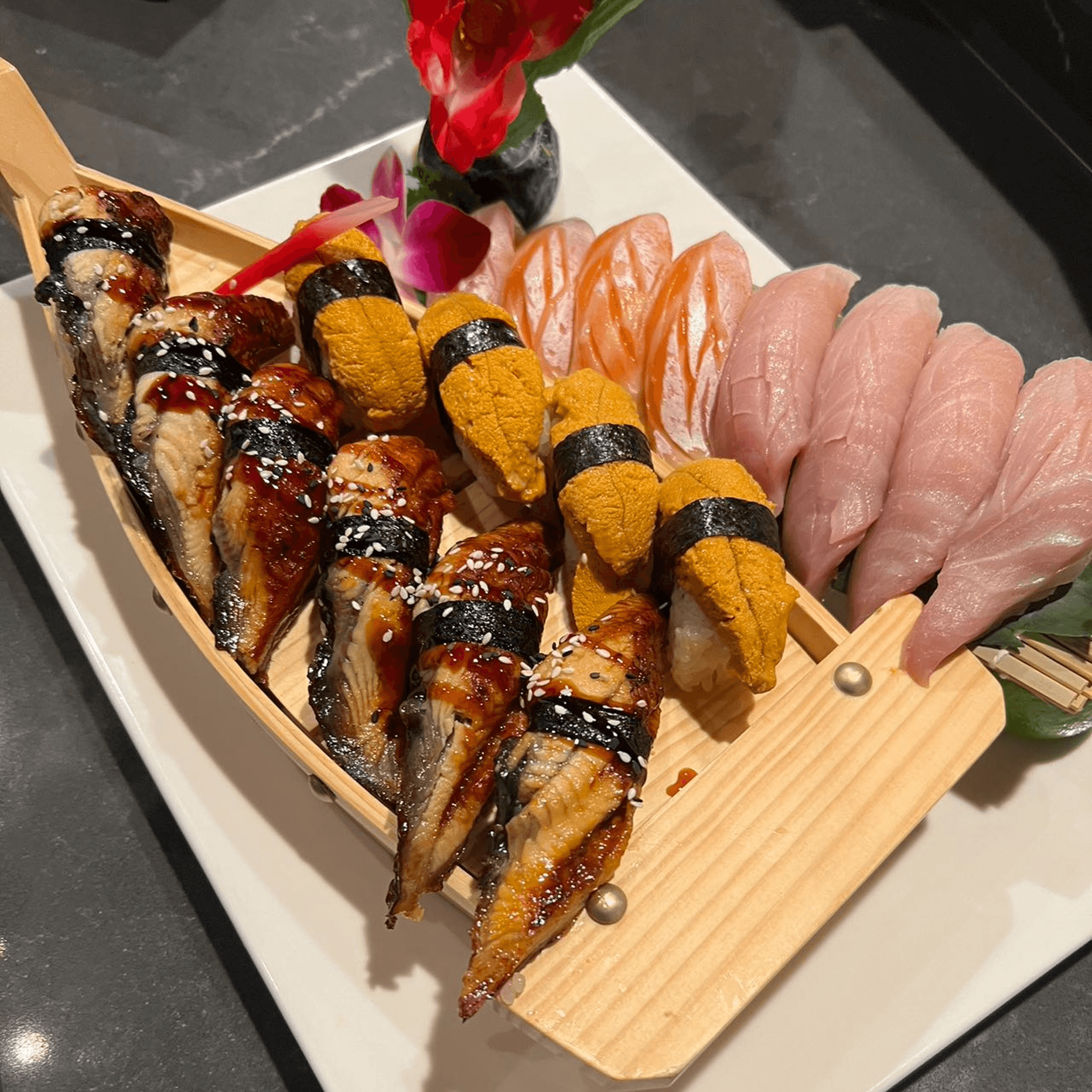 Coal Mine Dragon Asian Bistro gallery image #3