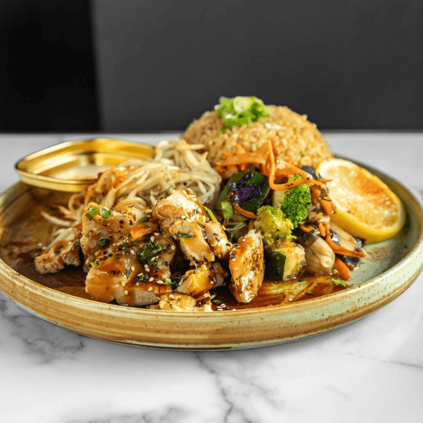 Asian Fusion with a Twist 🍜
