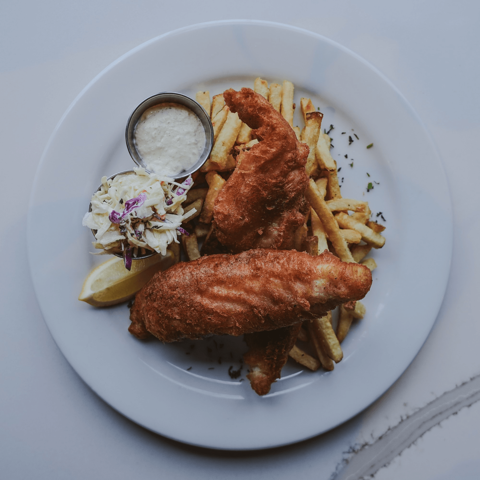 Luna & The Bear - Kitchen & Libation House gallery image #9