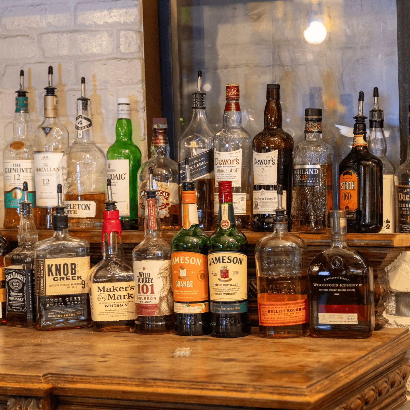 Crafted Drinks with a Tropical Twist