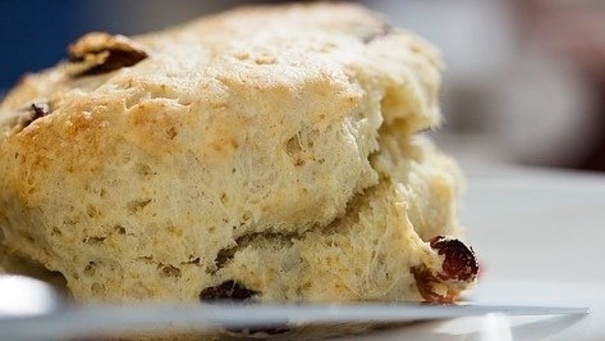 Scones.