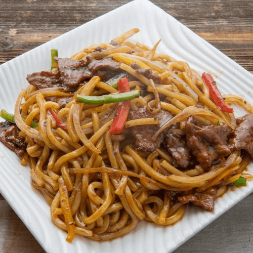 N17 Sizzling Beef Udon with Black Pepper 黑椒牛肉炒烏冬