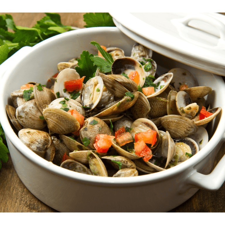 Baked Clams (8 pcs).