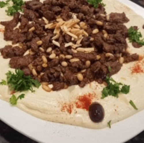 Hummus with Beef.
