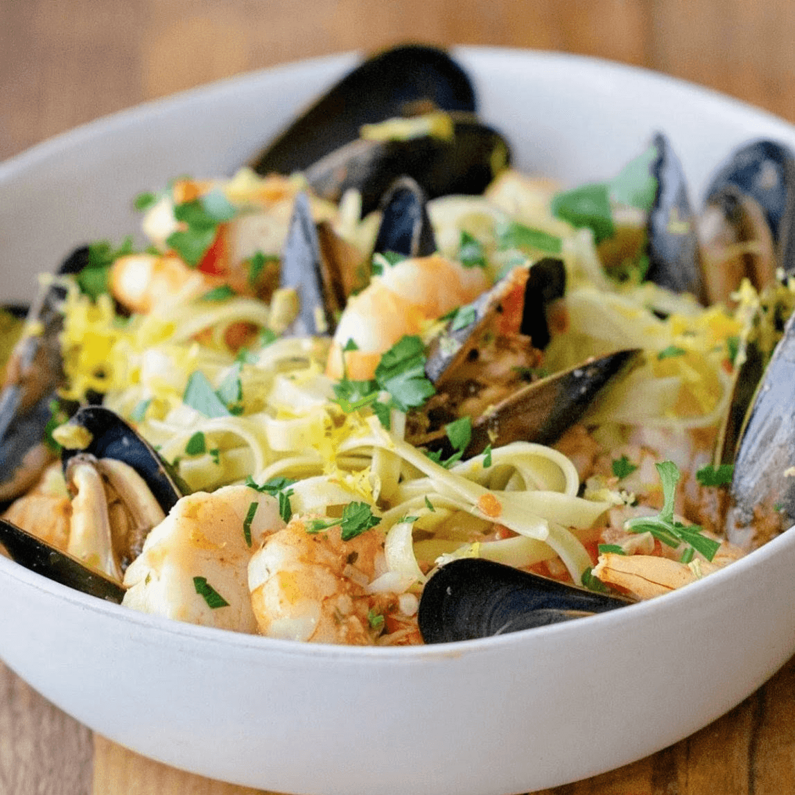 Kapsaliotiko (SeaFood Pasta).