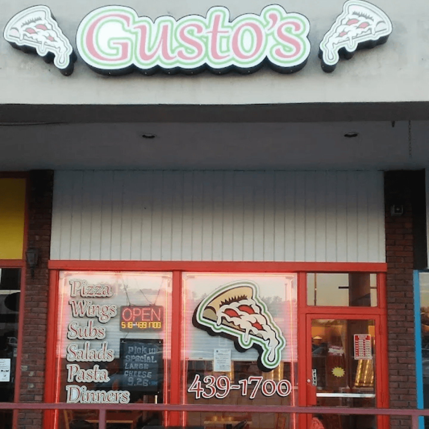 Welcome to Gusto's Pizza