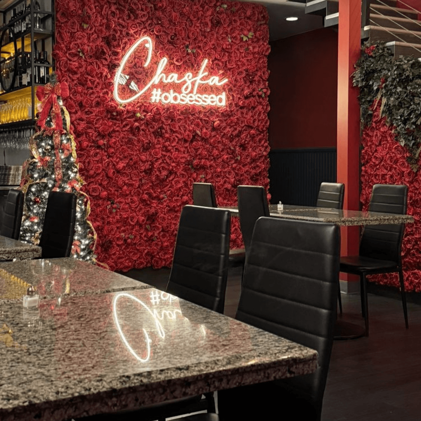 Dine, Delight, and Discover