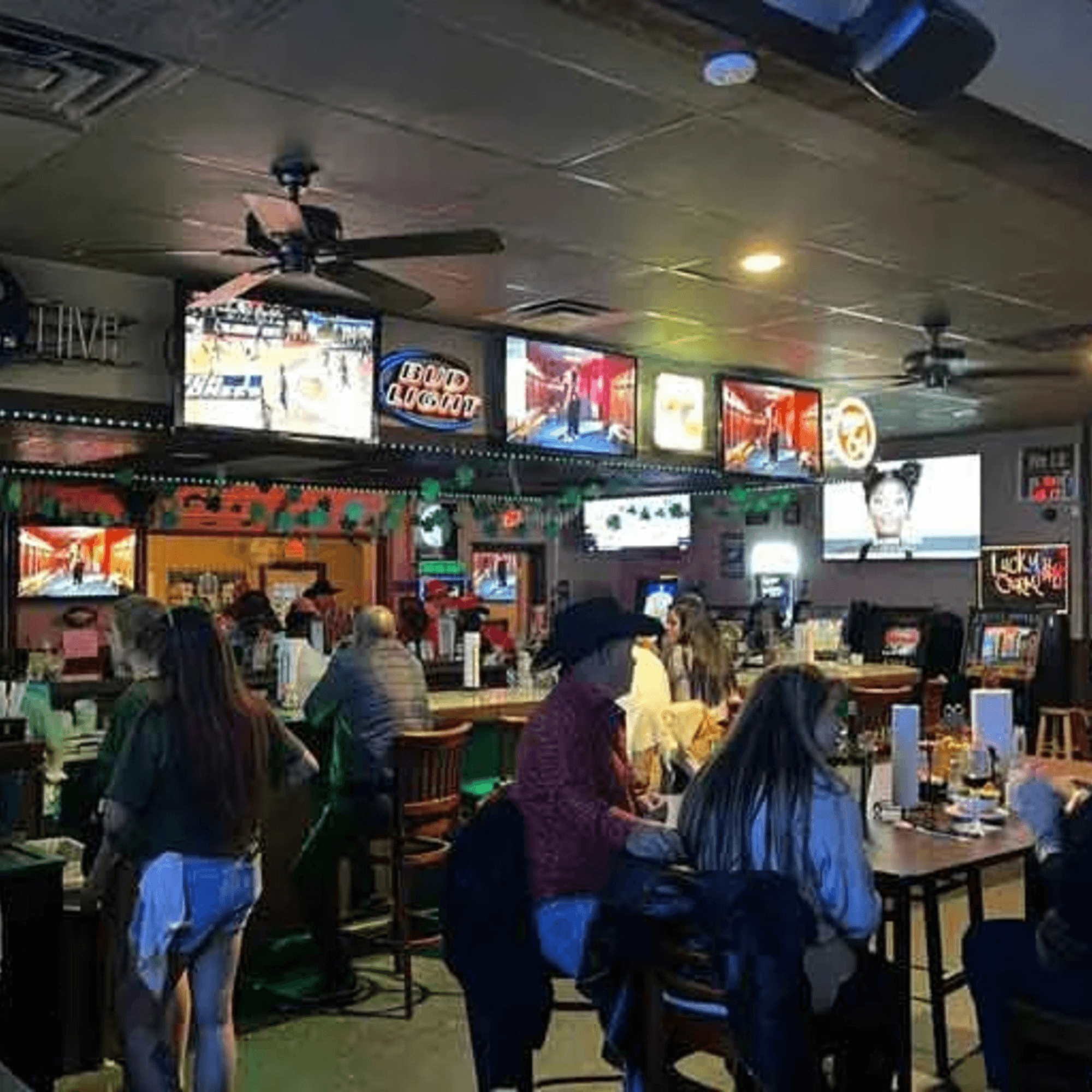 Wolfies Restaurant and Sports Bar gallery image #59