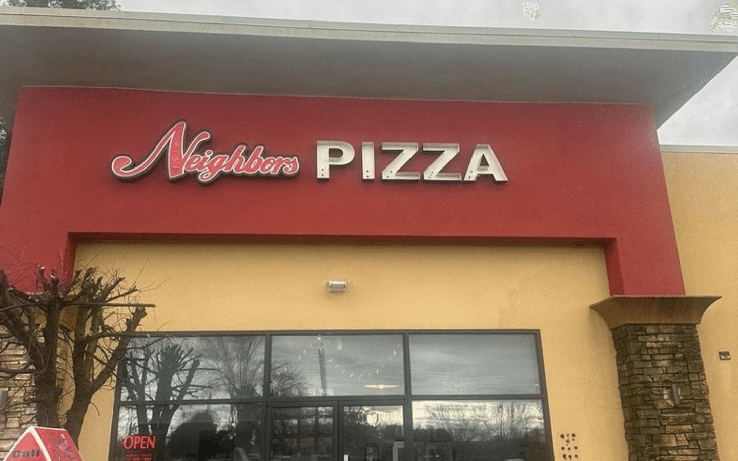 A Legacy of Love: Your Local Mom & Pop Pizzeria