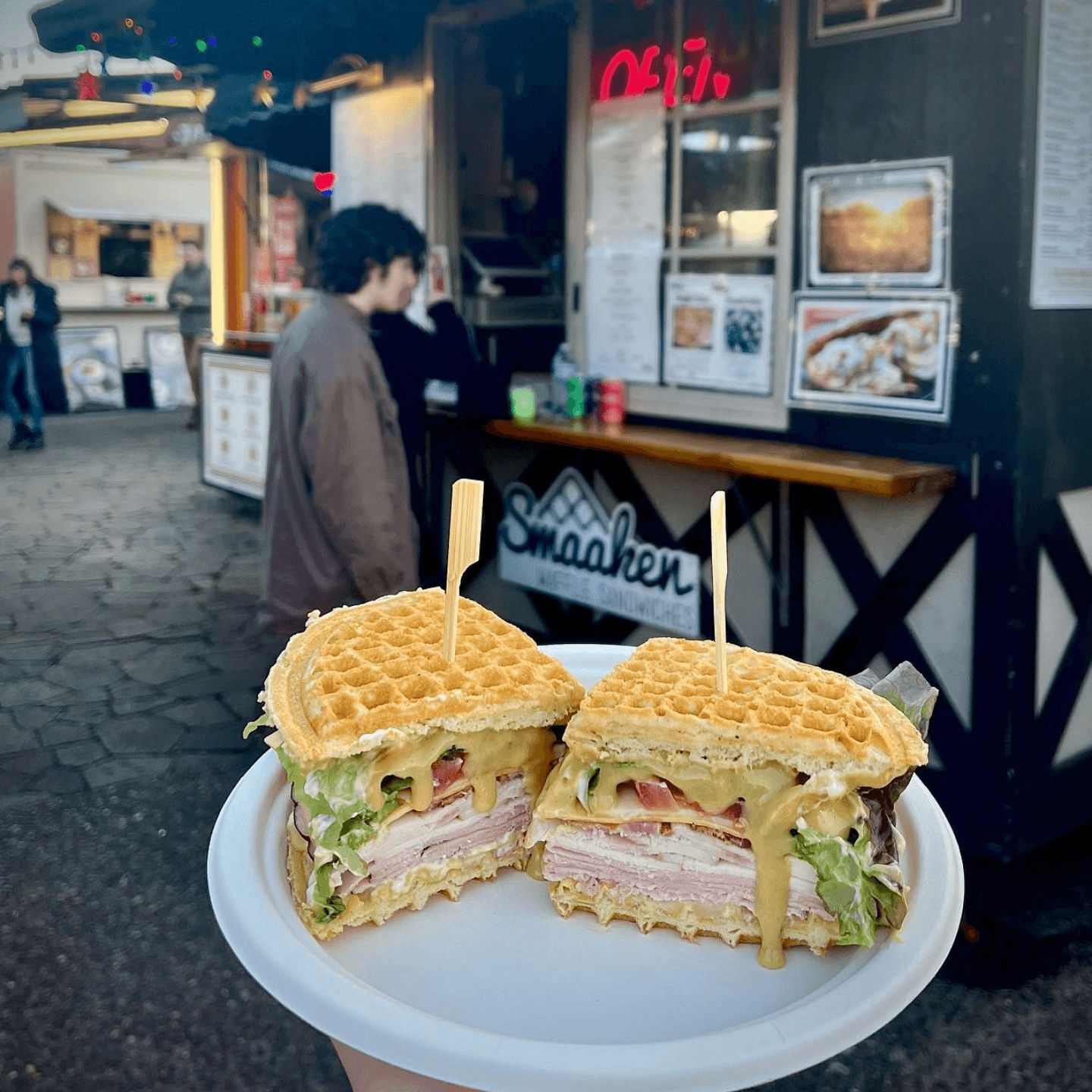 Welcome to Smaaken Waffle Sandwiches! 🧇