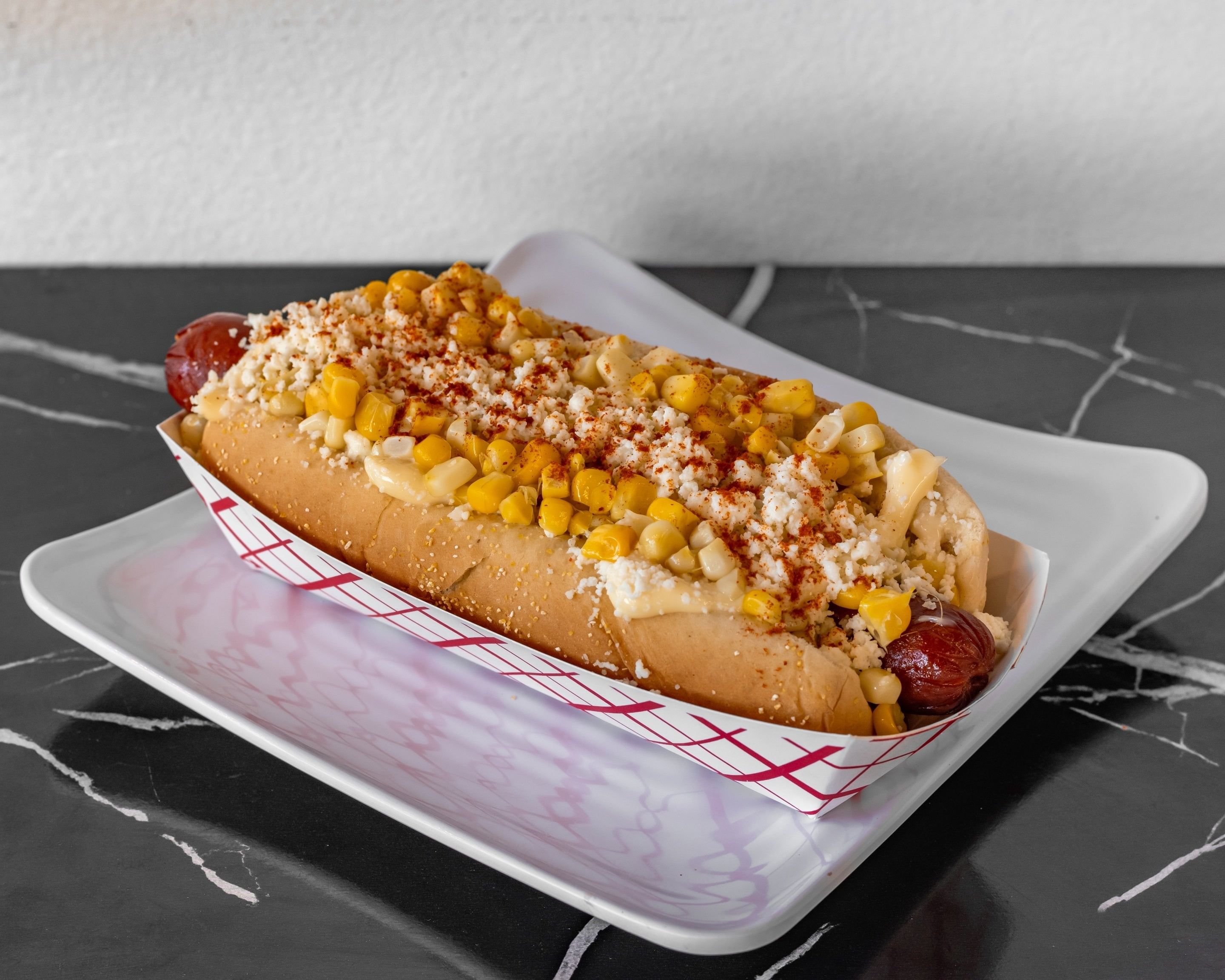 Hot Dog Perri-Esquite.