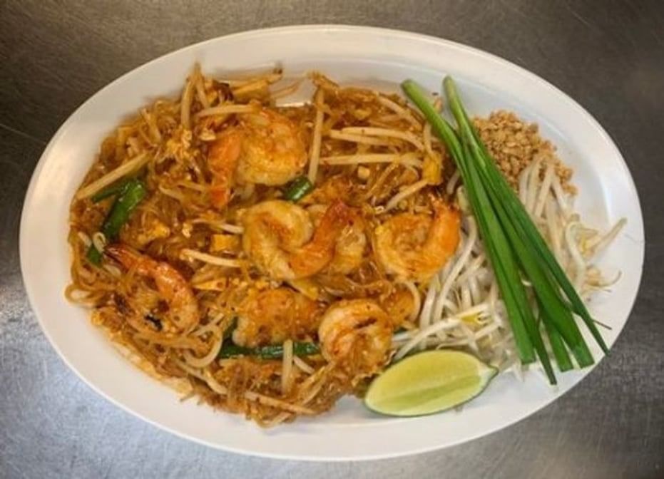 Shrimp Pad Thai.