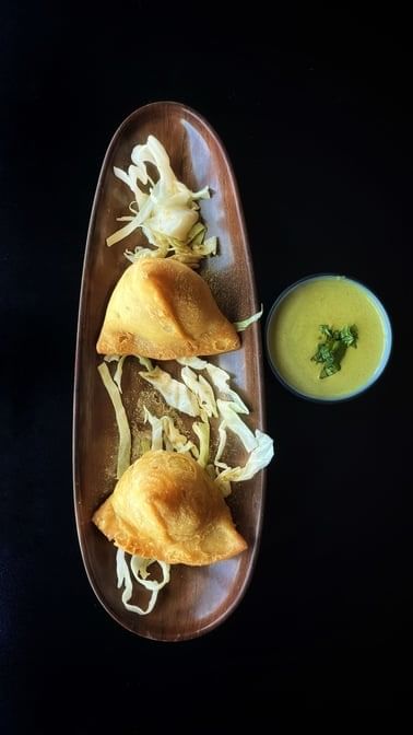 Veg Samosa.