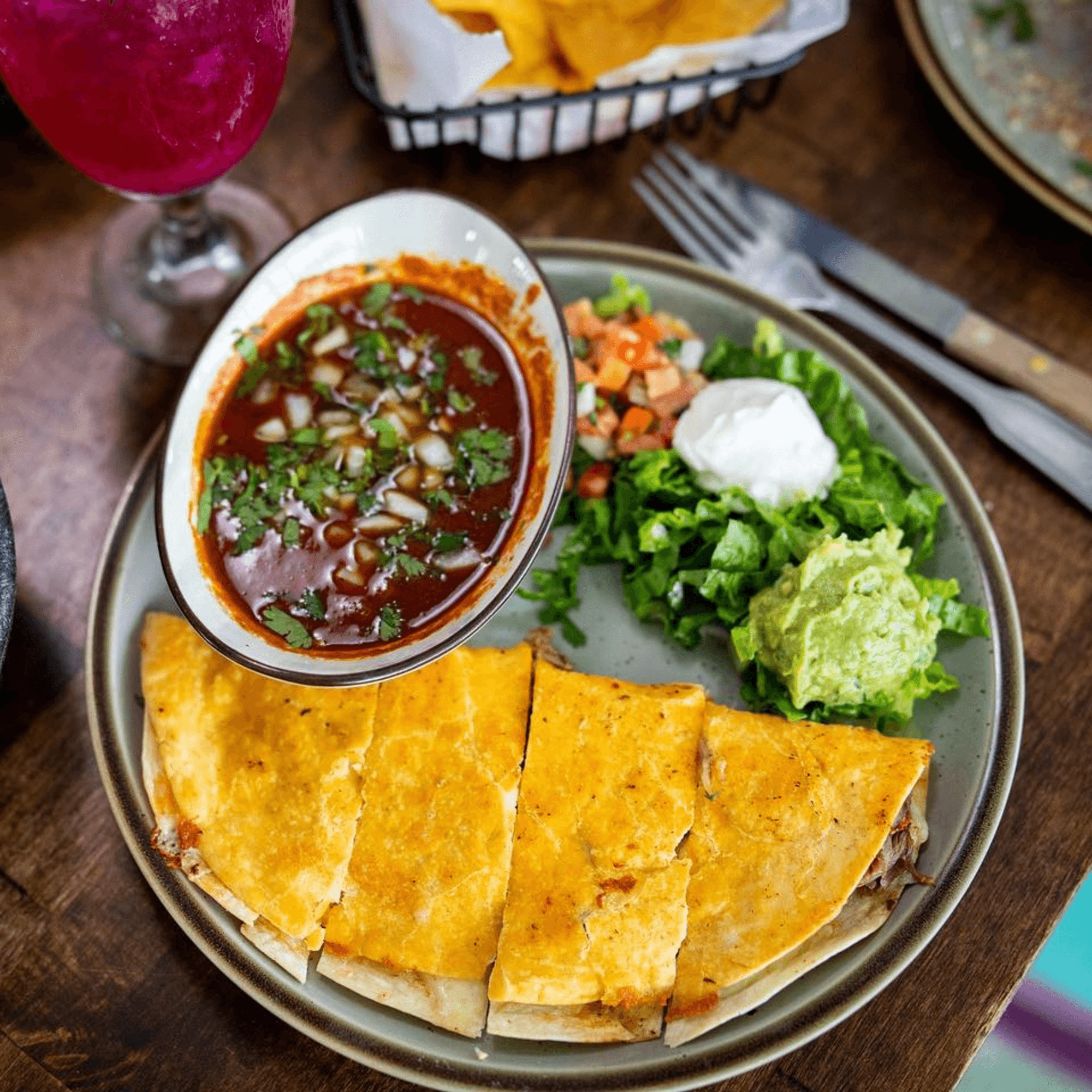 No Manches Wey gallery image #7