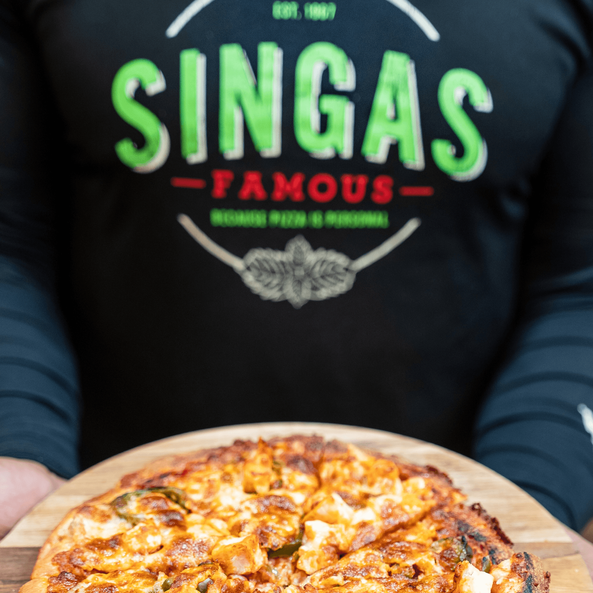 Singas Famous Pizza gallery image #8