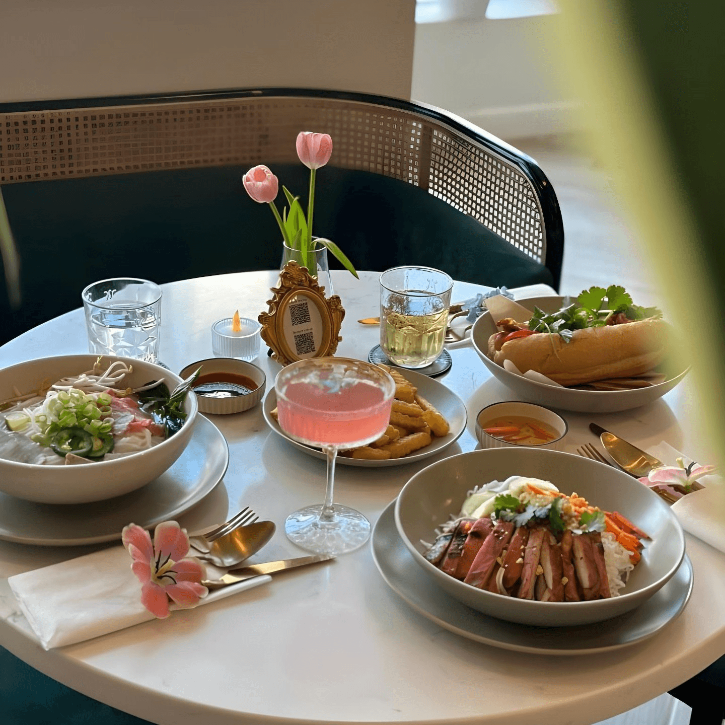 Welcome to Lantern House Kitchen & Bar