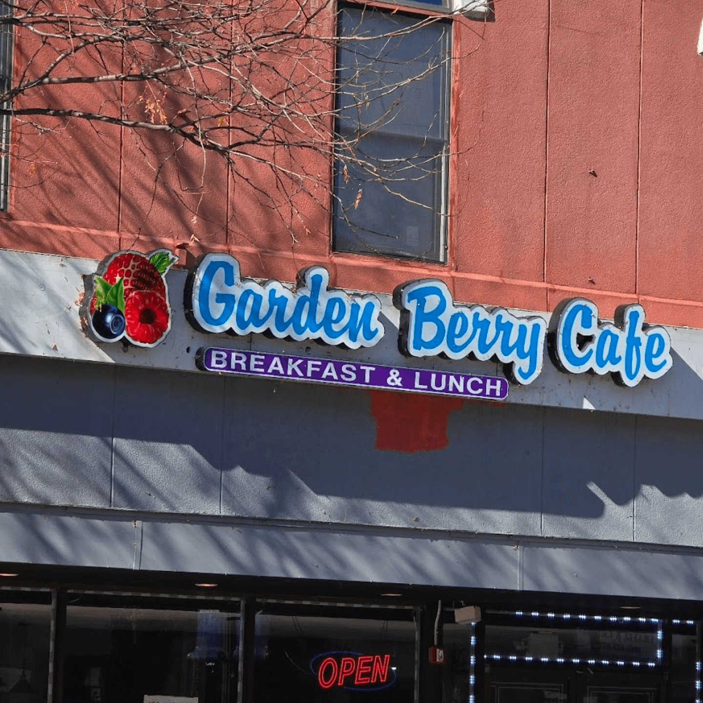 Garden Berry Cafe