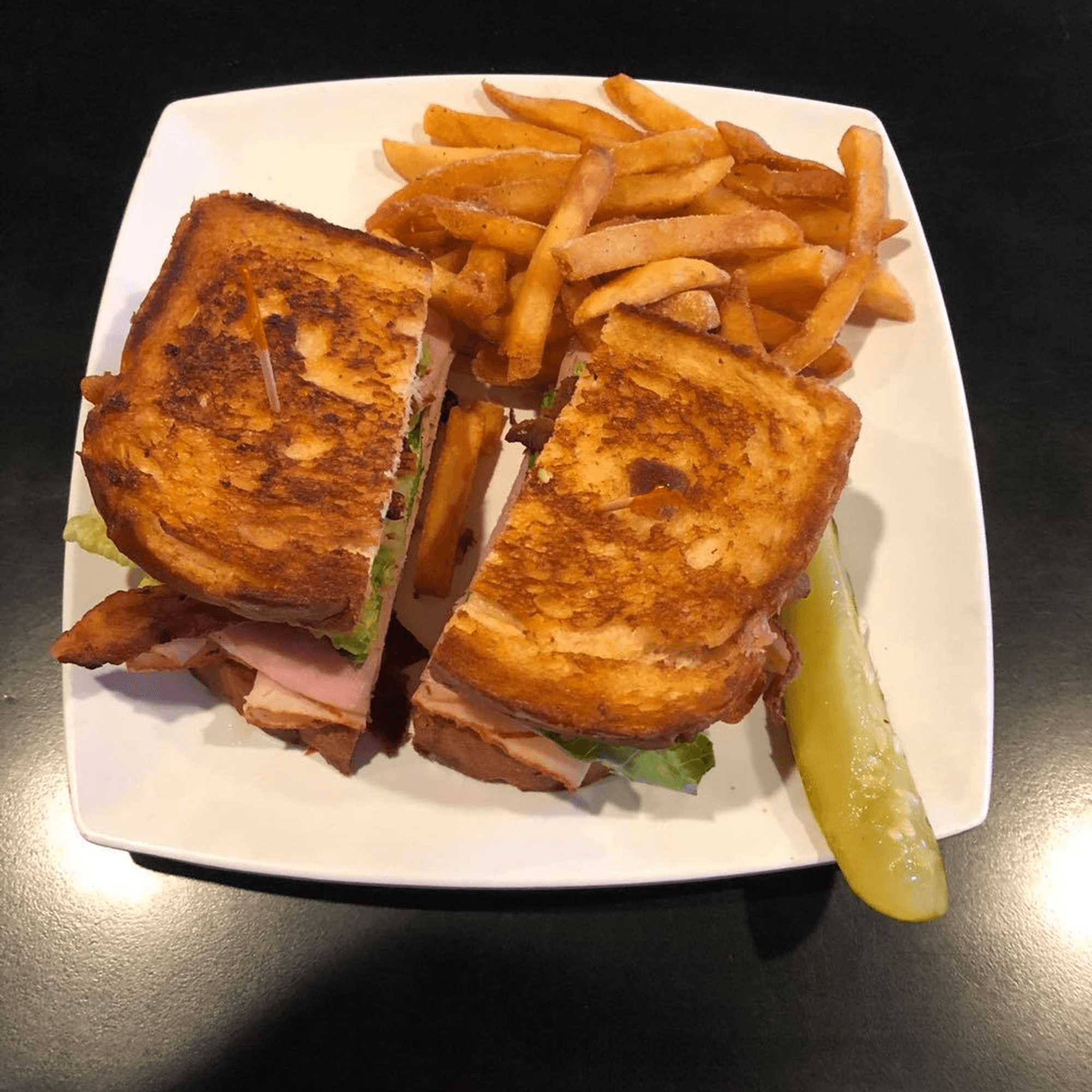 Moon Valley Grill & Patio  gallery image #8