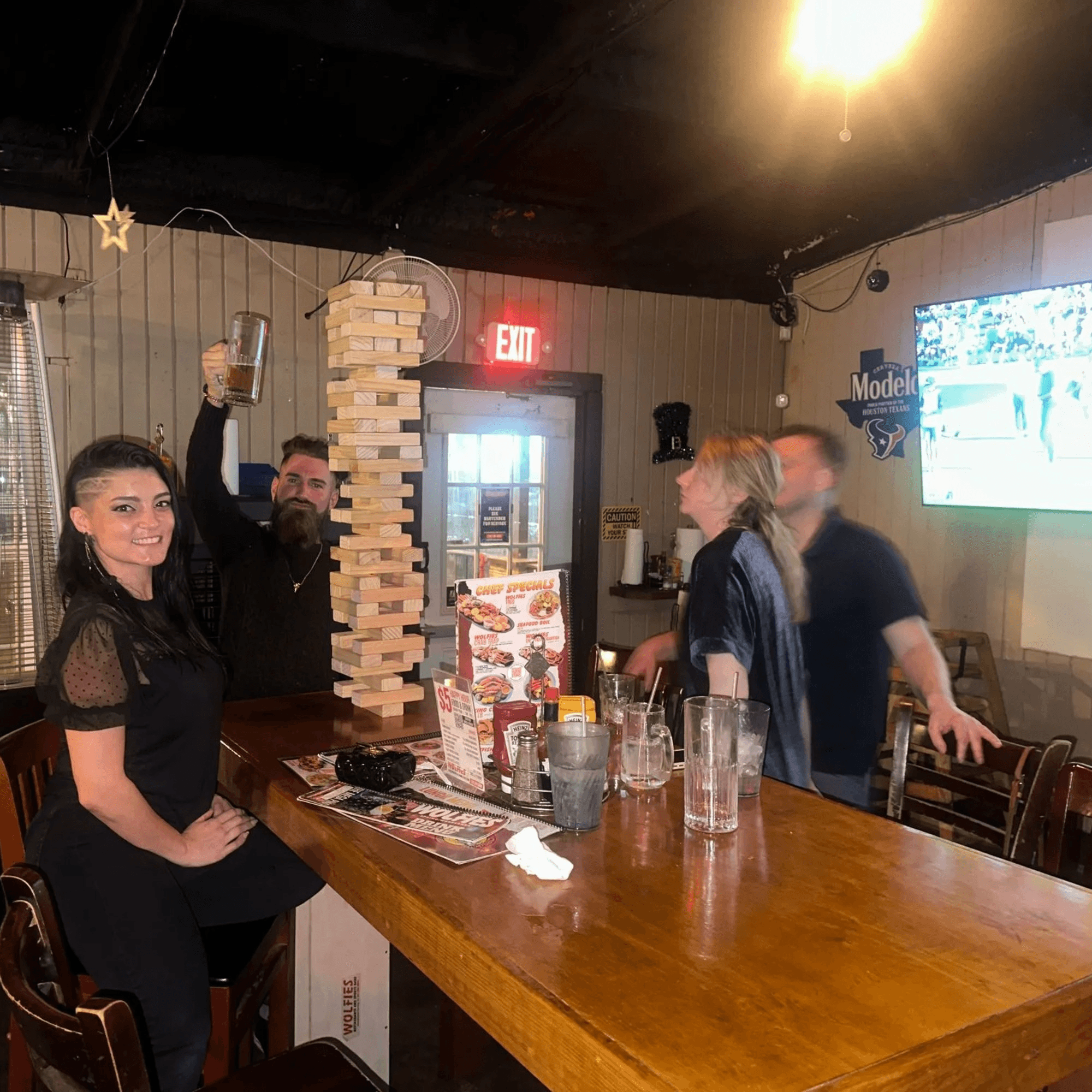 Wolfies Restaurant and Sports Bar gallery image #17