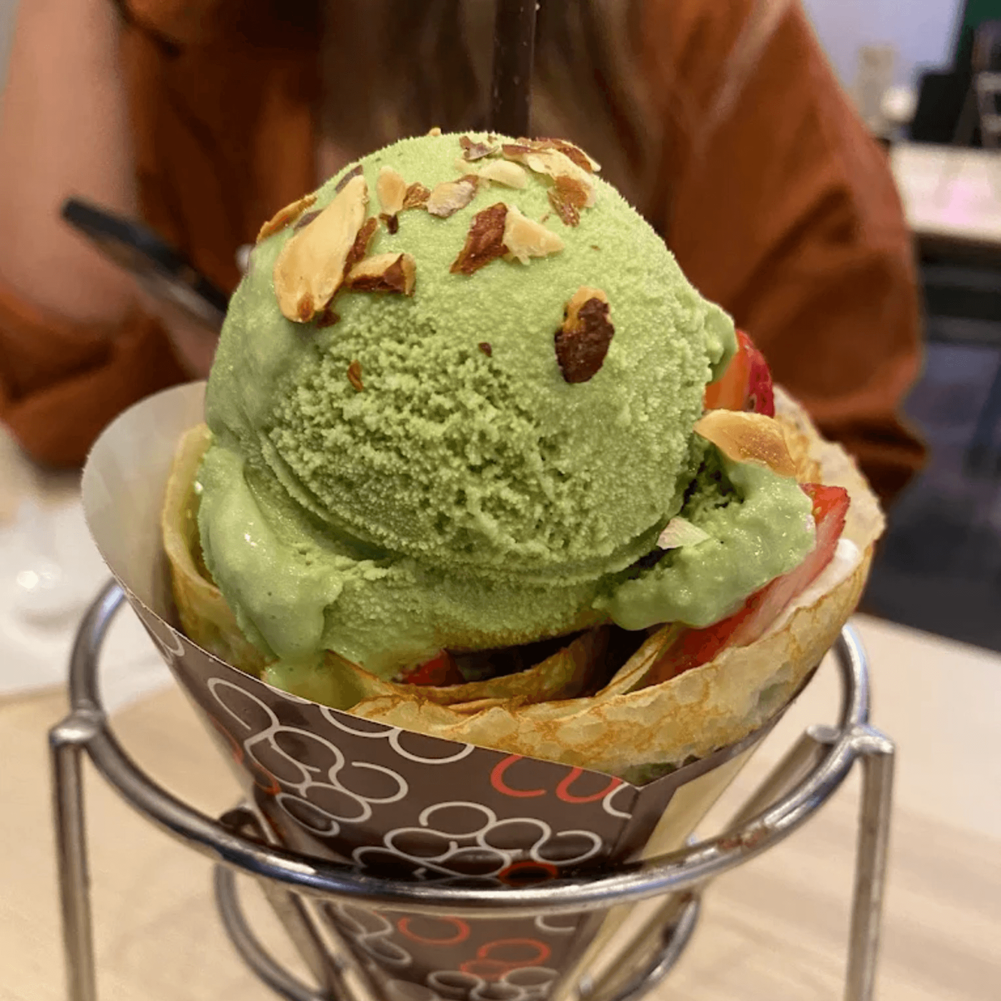 Eight Turn Crepe gallery image #8