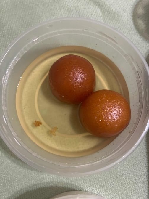 Gulab Jamun (2 Pcs).