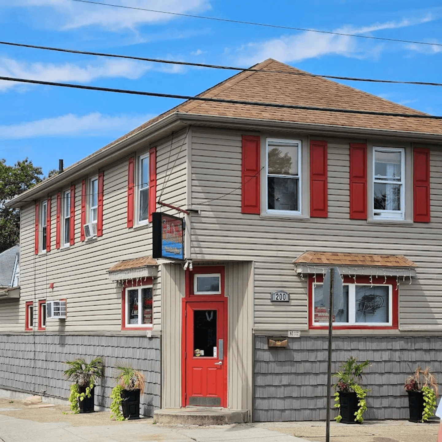 Crushin’ It Daily with Bold Bites & Great Vibes!