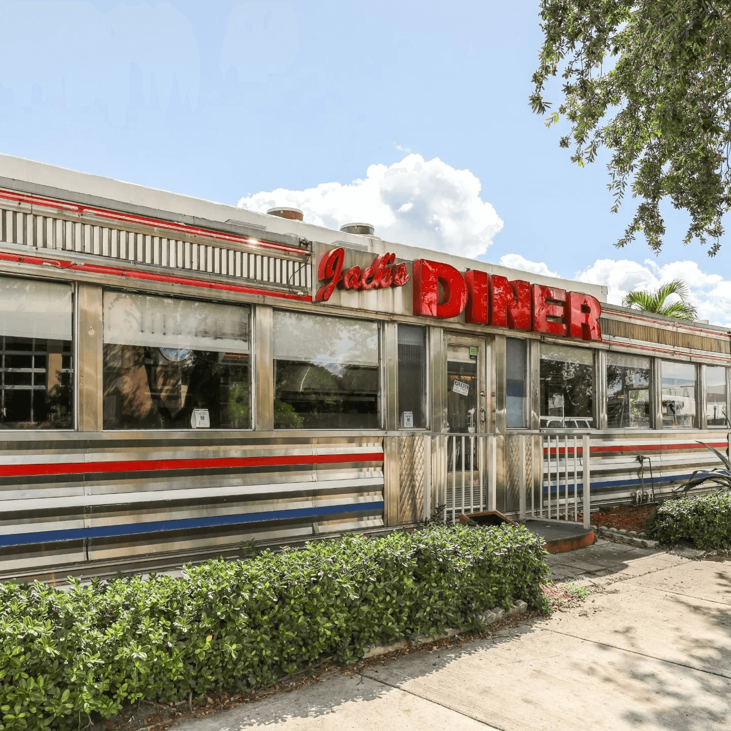 Celebrate Thanksgiving at Jack’s Hollywood Diner