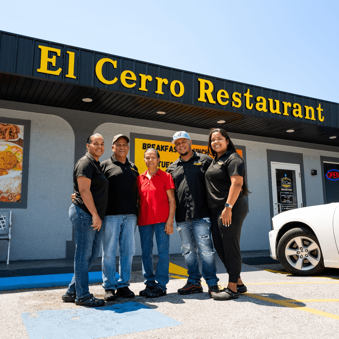 About El Cerro