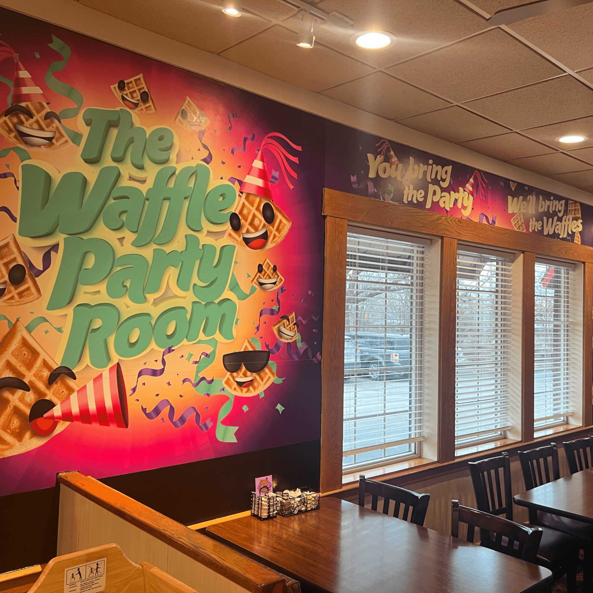 Louie's Waffle House gallery image #10