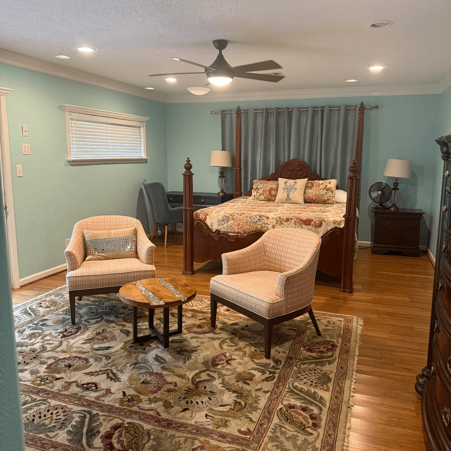 Mermaid suite @ River House