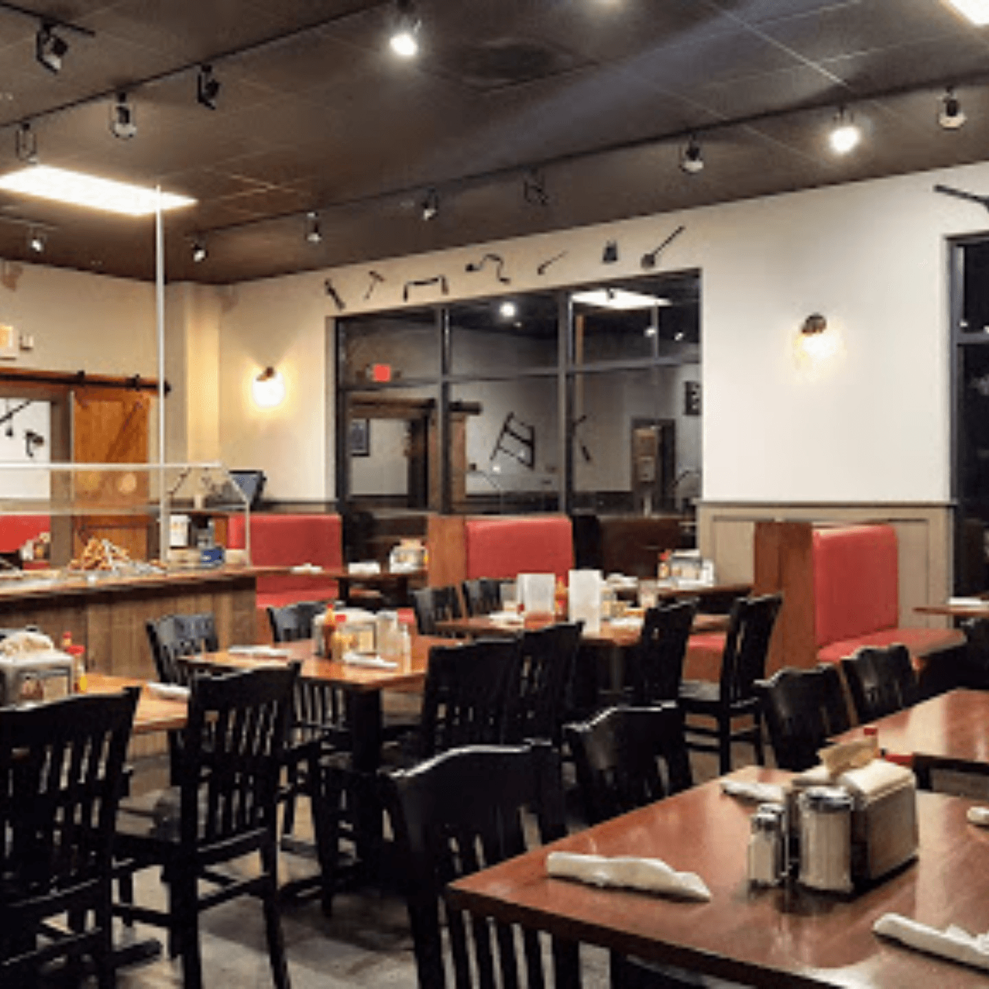 Crafting Memorable Dining Experiences