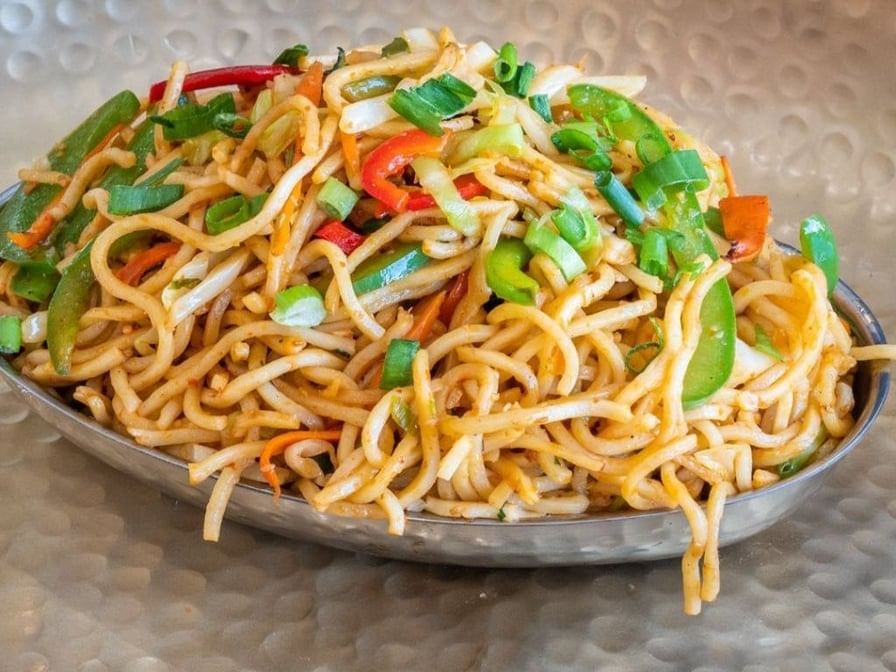 Shanghai Noodles (Online).