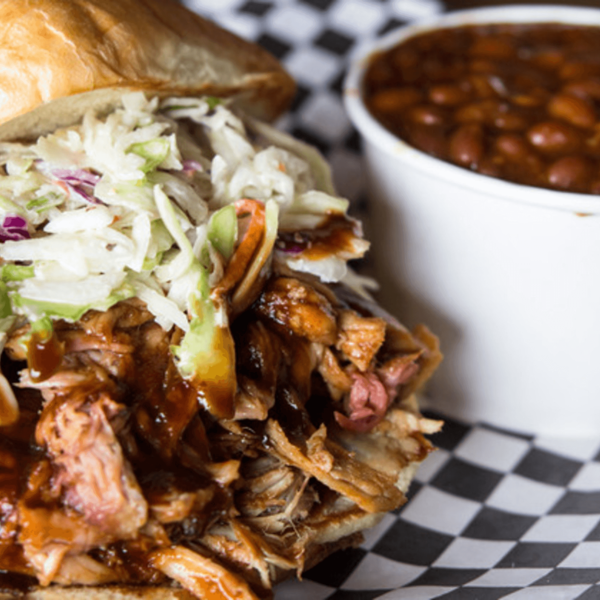 BBQ House Bar & Grill gallery image #3