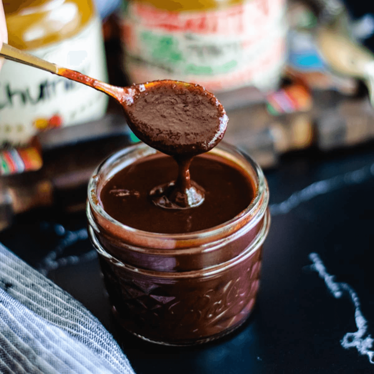 Tamarind Sauce (4 oz).