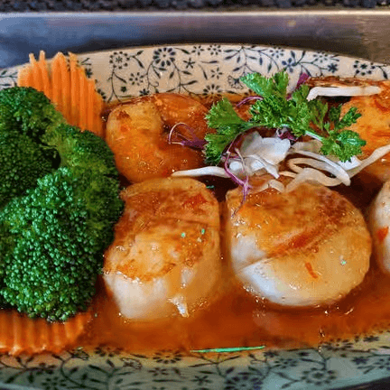 Jumbo Prawn & Scallop.